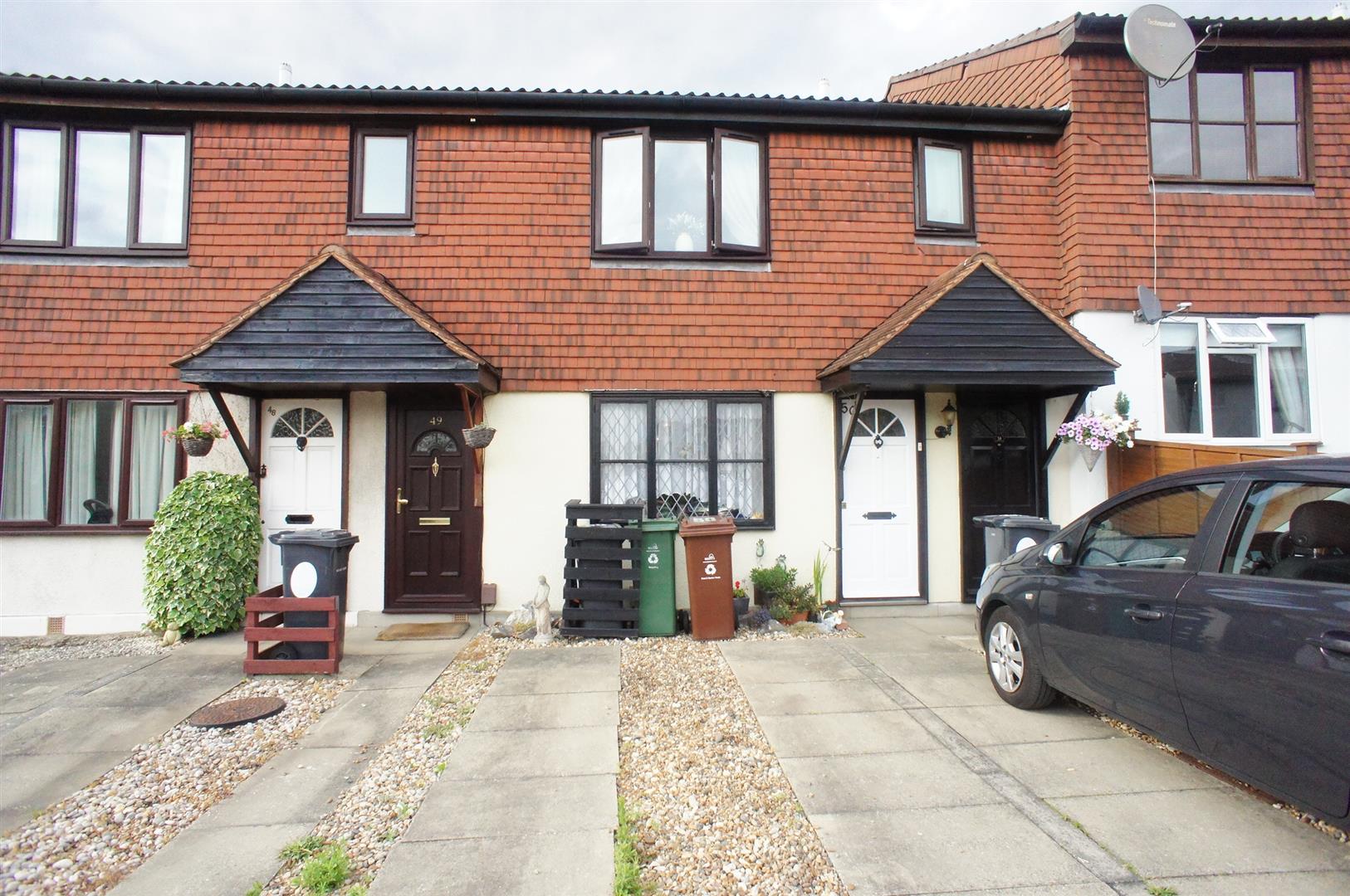 Stapleford Close, Chingford, E4 , 1 bed, Apartment, E4 6XS, £250,000